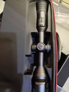 Hikmicro alpex 4K  LRF A50EL digit�lis �jjell�t� c�lt�vcs�,Hikmicro CONDOR CQ50L k�zi h�kamera be�p�tett l�zeres t�vols�gm�r�vel