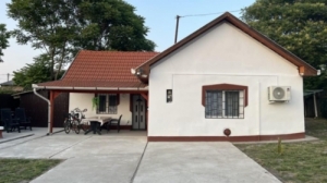 Poroszl�, Tisza-tavi sz�ll�s