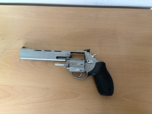TAURUS TRACKER 22 lr pisztoly