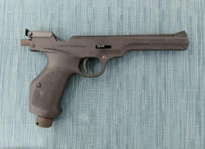 LOV 21 CO₂ l�gpisztoly Kal. 4,5 mm (.177)