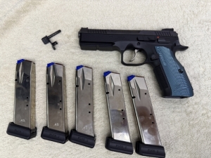 �j CZ Shadow 2 Optic Ready