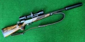 Blaser R8 8.5x55 kaliber + Blaser B2 2-12x50 t�vcs�